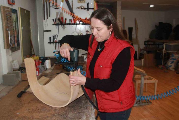 "EŞİME YARDIMA GİTMİŞTİM, İŞİN İÇİNDE KENDİMİ BULDUM"