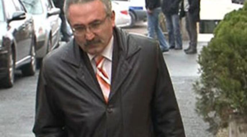 Balyoz hakimi emekliliğini istedi