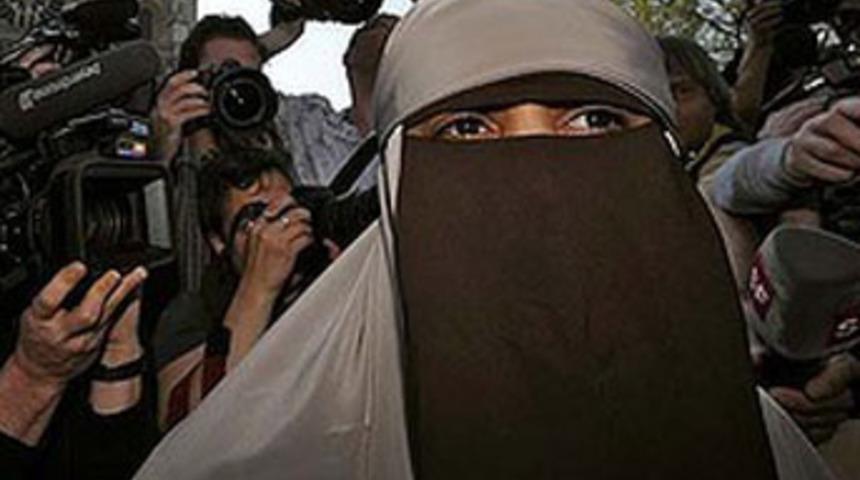 Sarkozy'ye s&uuml;rpriz rakip