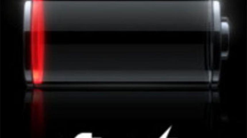 Apple&rsquo;da iPhone 4S paniği