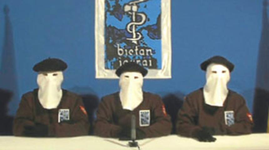 ETA 43 yıl sonra silah bırakıyor