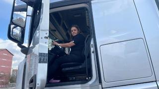 Pandemide mesleğini bırakmak zorunda kaldı, ehliyet alıp bu işe başladı! 'İğne deliğinden geçerim' Tek bir derdi var...