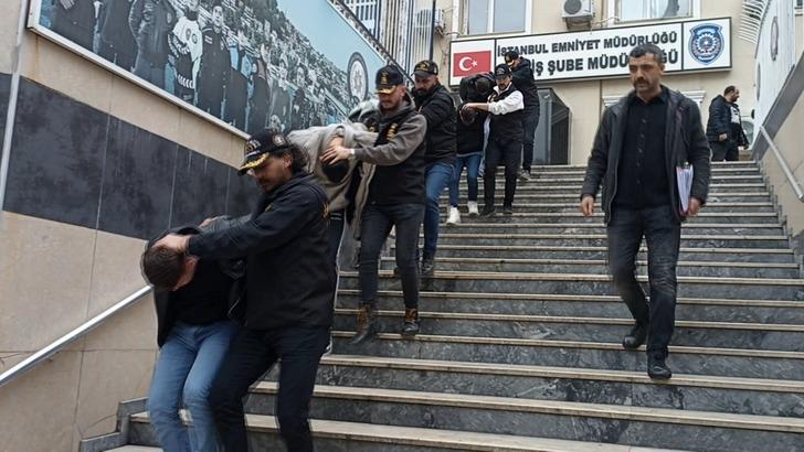 Albayrak'ın zor anları: 50-60 kişiyle görüştüm, inanılmaz hakaretler duydum! Mesut Yılmaz detayını ilk kez açıkladı G4