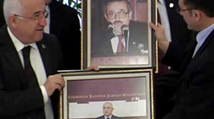 Kendi fotoğrafını g&ouml;rd&uuml;, şoke oldu