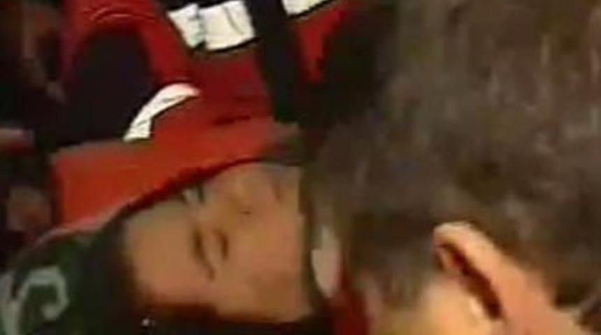 5 saat sonra enkazdan &ccedil;ıkartıldı