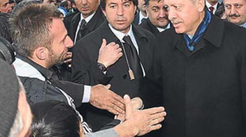 Rize'de b&uuml;y&uuml;k panik!