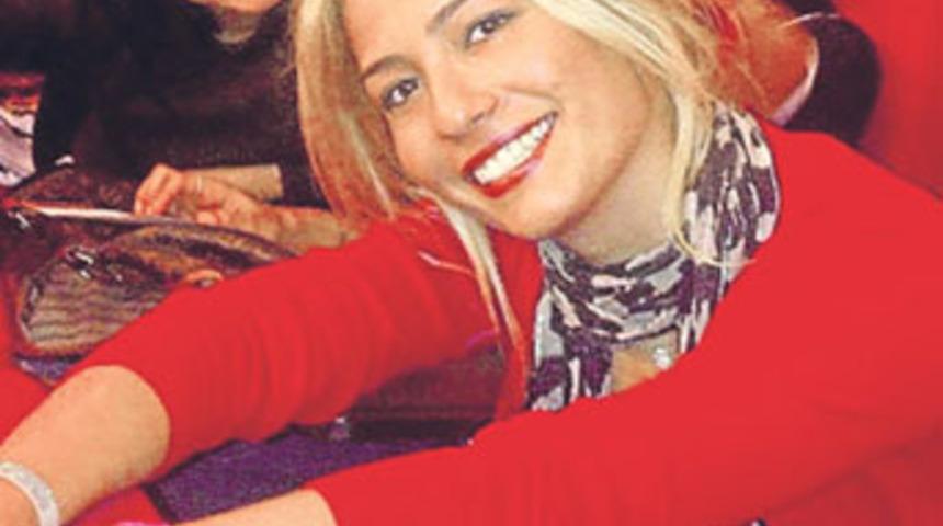 Ezgi'yi &ouml;l&uuml;me terk edip ka&ccedil;tı