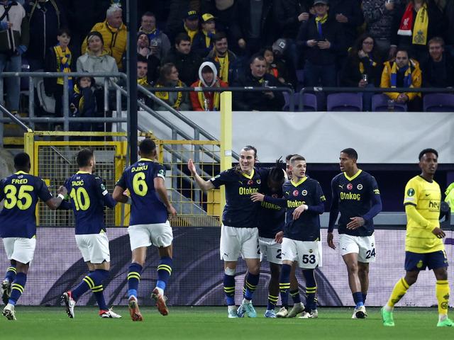 Fenerbahçe turun kapısını araladı!