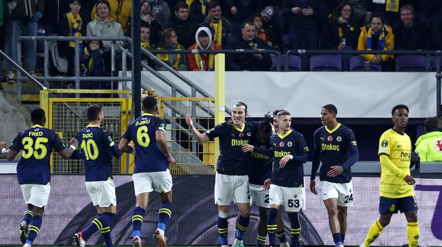 Fenerbahçe, UEFA Konferans Ligi'nde Union Saint-Gilloise'yi 3-0 mağlup ederek turun kapısını araladı!
