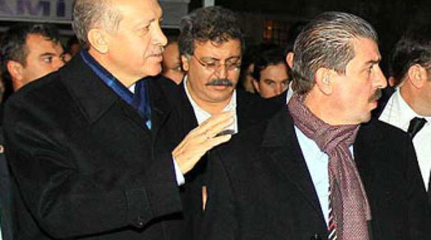 Erdoğan okudu Ey&uuml;p Sultan dinledi