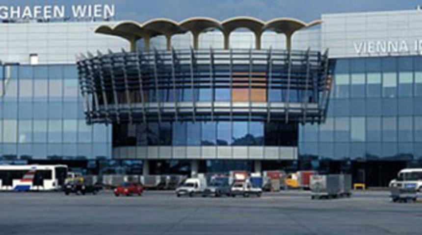 U&ccedil;ağın yakıt parasını yolculardan istediler