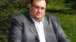 Köstebek polis şefi böcekleriyle yakalandı