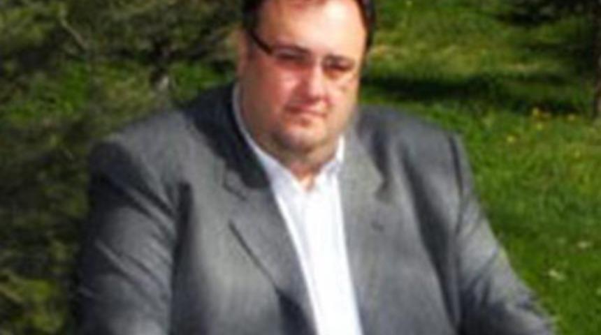 Köstebek polis şefi böcekleriyle yakalandı