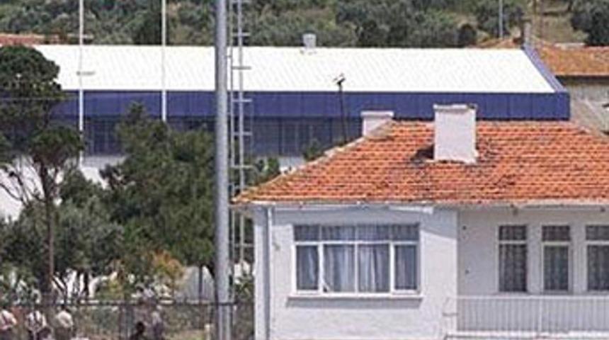 'Y&uuml;ksek g&uuml;venlik' nasıl delindi?