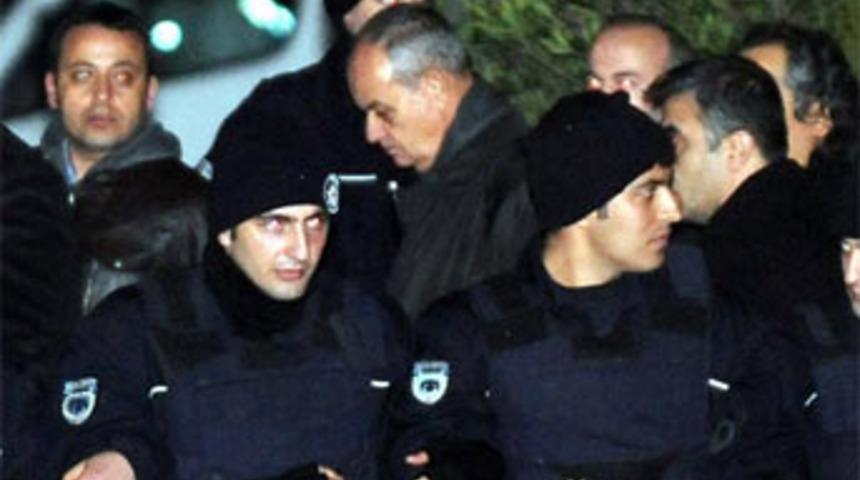 İlker Başbuğ tutuklandı