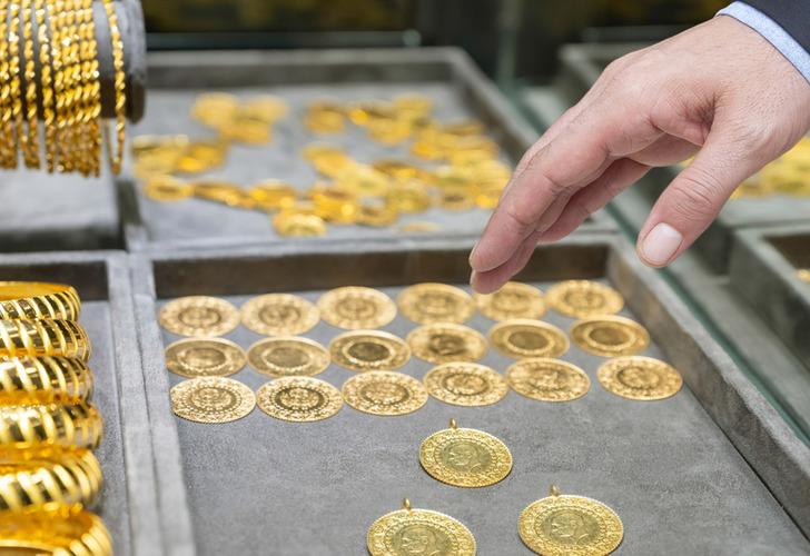 Altın fiyatlarındaki yükselişinin sebebi belli oldu! Kapalıçarşı tıklım tıklım esnaflar ‘30 yıldır böyle kalabalık görmedim’ dedi G2