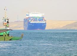 IMF: Süveyş Kanalı'ndaki ticaret iki ayda yıllık yüzde 50 azaldı