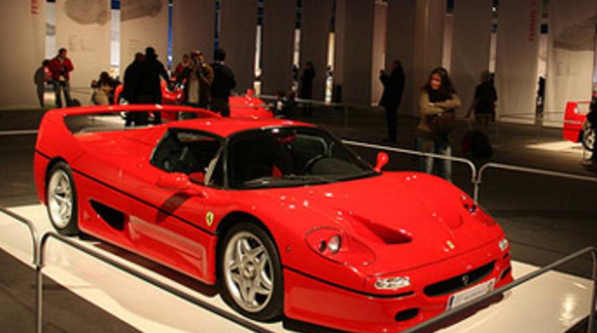 Dünyanın en iyi güçlü otomobilleri