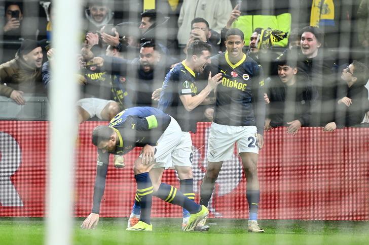 Fenerbahçe'nin zaferi sonrası TFF'nin o paylaşımına ateş püskürdüler! 'Utanmasanız onu da yapacaksınız' G2