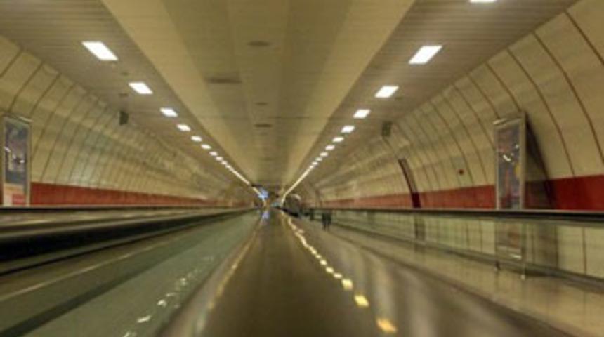 20 milyon kişi elektriksiz kaldı