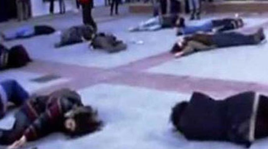 &Uuml;niversitede Uludere protestosu