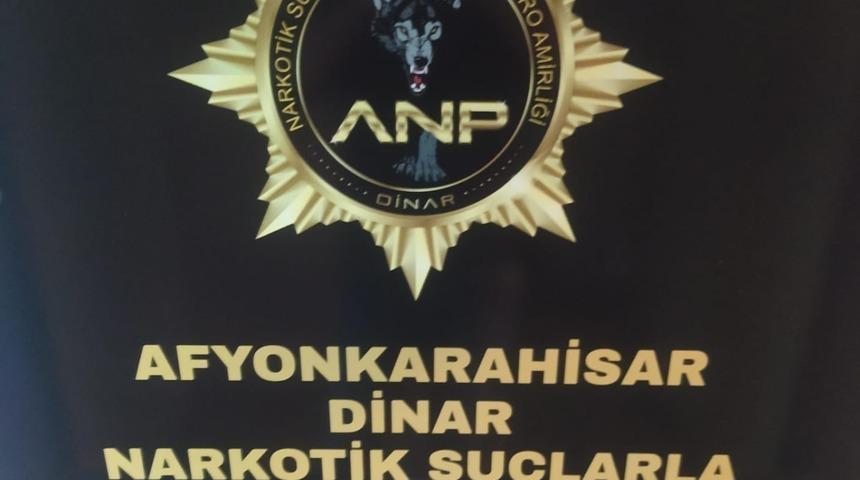 Polis 59,33 gram uyuşturucu madde ele geçirdi