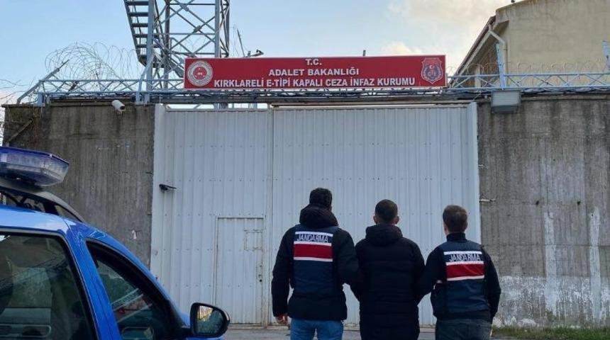 11 su&ccedil;tan aranan şahıs yakalandı