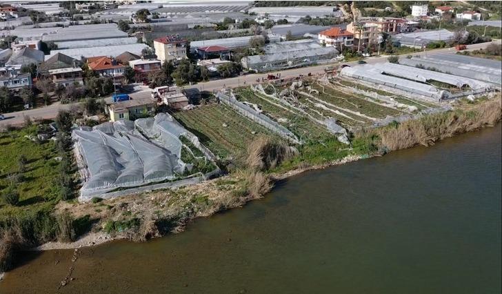 Yaklaştıkça 'Allah'ım sen koru! Kesil, kesil' diyerek dua ettiler! Yeni görüntüler ortaya çıktı 'Evdeydim, telefon geldi! Baktığımda hepsi gitmişti' G3