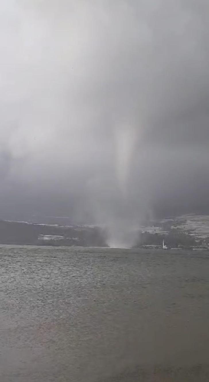 Yaklaştıkça 'Allah'ım sen koru! Kesil, kesil' diyerek dua ettiler! Yeni görüntüler ortaya çıktı 'Evdeydim, telefon geldi! Baktığımda hepsi gitmişti' G4