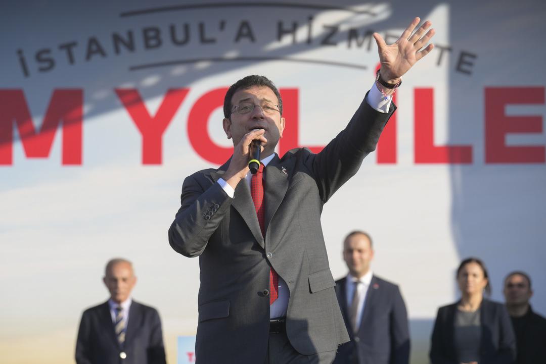 AA-20240304-33888378-33888372-IBB_BASKANI_IMAMOGLU_KUCUKCEKMECEDE_HALK_BULUSMASINA_KATILDI