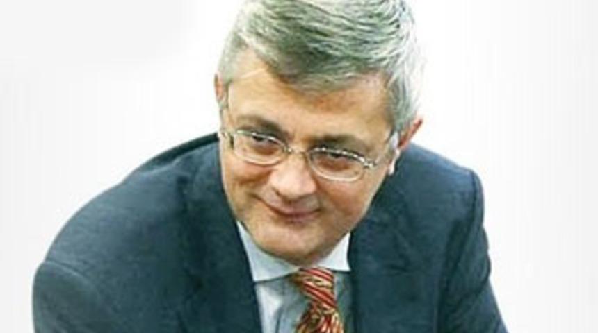 T&uuml;rk konsolosu Nazilerin &ouml;l&uuml;m listesinde