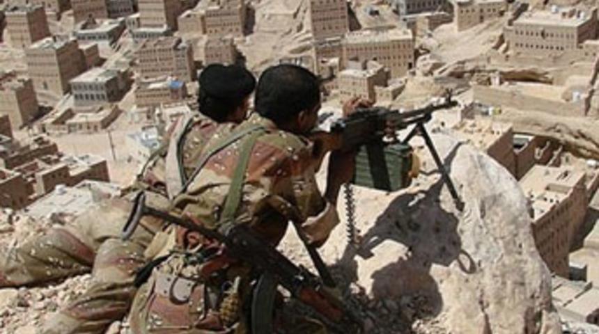 El Kaide Yemen'i ele geçiriyor