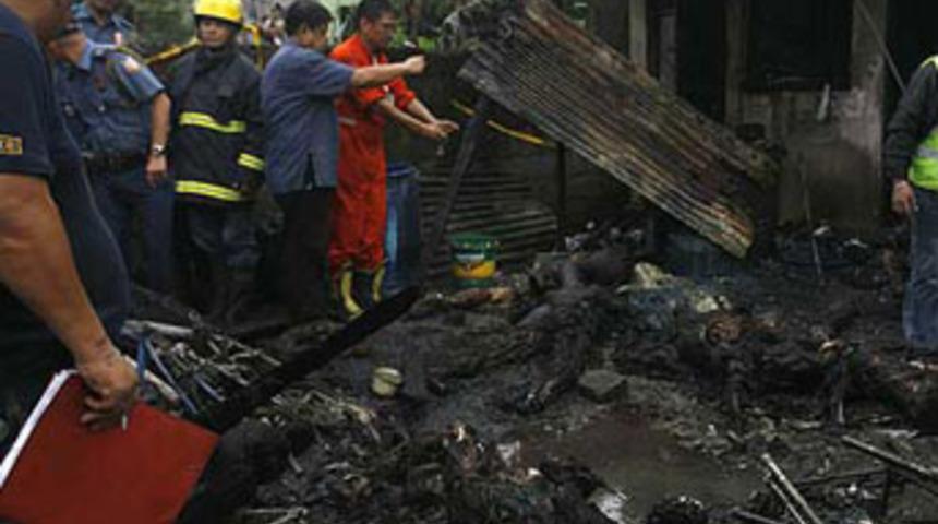 Filipinler'de hafif uçak düştü: 7 ölü