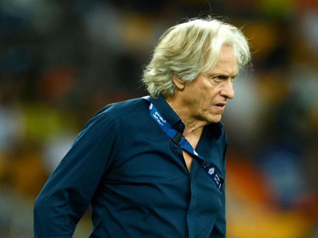 Jorge Jesus kazanarak futbol tarihine geçti! Dünya rekorunun ortağı olmayı başardı...