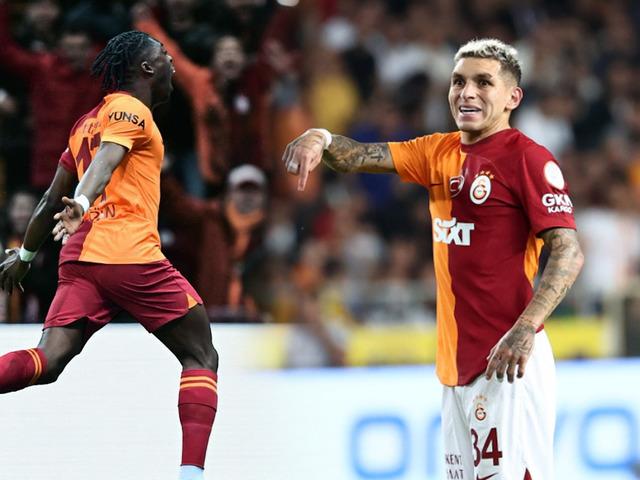Galatasaray'da ilklerin gecesi! Derrick Köhn ve Lucas Torreira golle tanıştı
