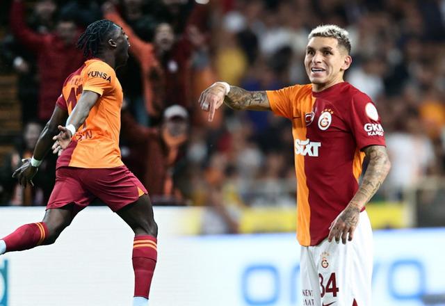 Galatasaray'da ilklerin gecesi! Derrick Köhn ve Lucas Torreira golle tanıştı