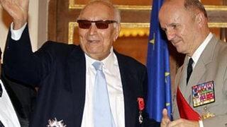 Fransa’dan Yaşar Kemal’e büyük onur