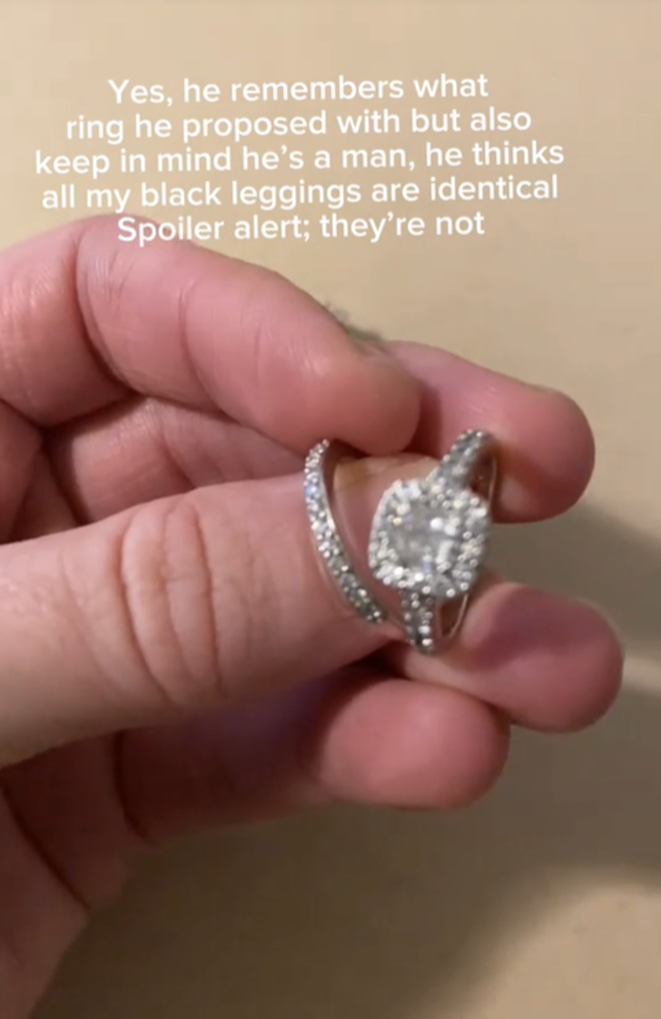 Kocasının arabasında nişan yüzüğü buldu! "Benimki elimde" diyerek sosyal medyadan yardım istedi... Bir anda viral olmayı başardı G4