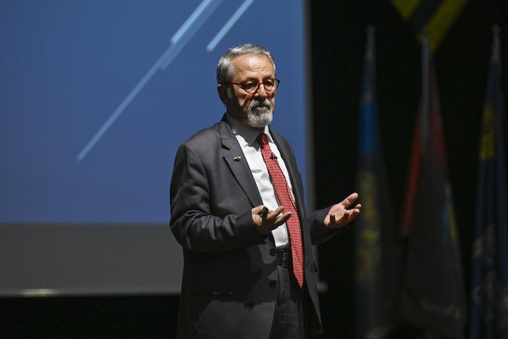 Prof. Dr. Naci Görür bu kez deprem beklemediği yeri açıkladı! 2 faya dikkat çekti 'İkisi ayrı ayrı ya da birlikte kırılarak...' G3