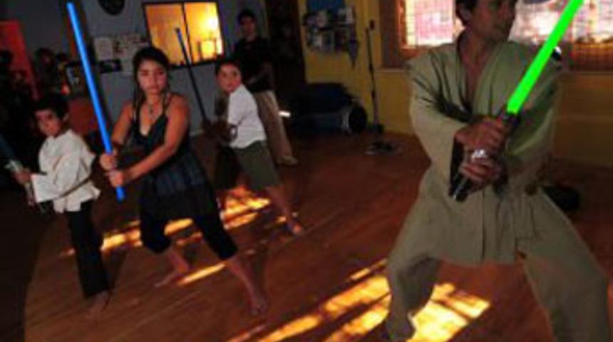 Medeni hali : Bekar, Dini : “JEDI”