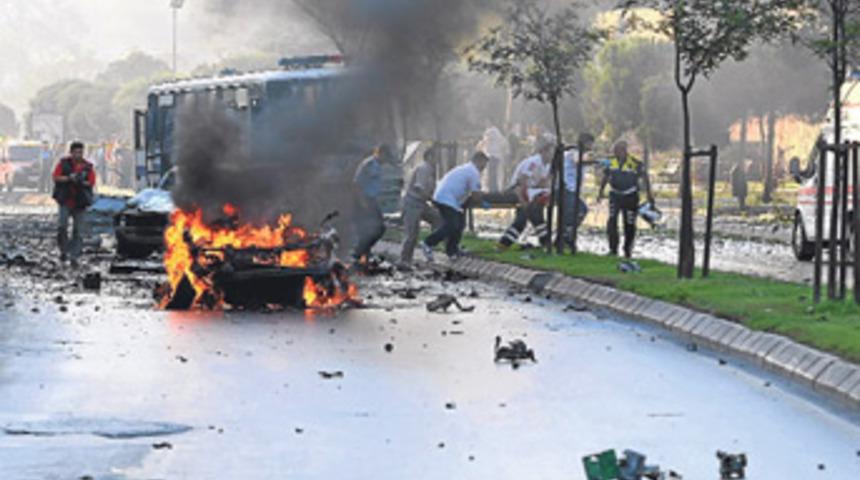İzmir&rsquo;deki bomba Başbuğ i&ccedil;in miydi?