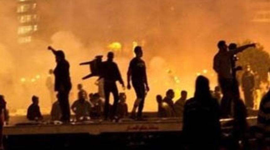 Mısır'da hükümet istifa etti