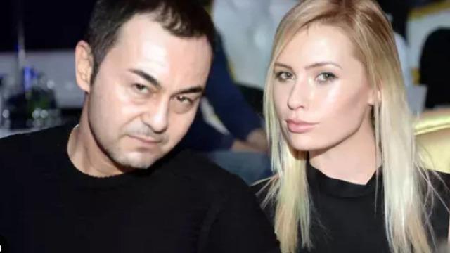 Chloe Loughnan ile Serdar Ortaç'ın düğün davetiyesi bit pazarında ortaya çıktı! Sosyal medyanın diline düştüler