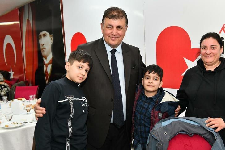 CHP'de İzmir gerginliği! Tugay, Tunç Soyer'i hedef aldı: Dünden beri içim acıyor G3