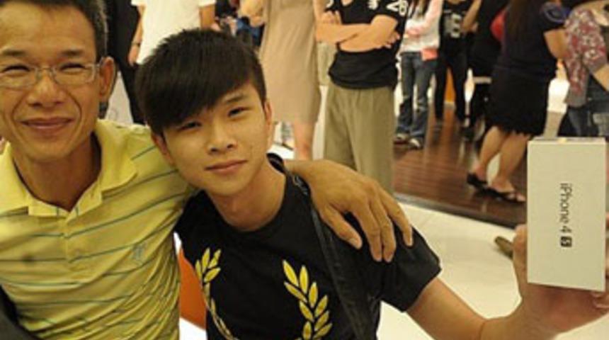 Kamerasız iPhone 4S satışta