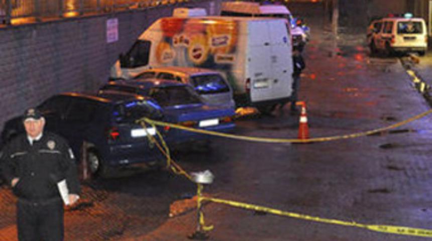 İstanbul'da saatli bombayla dolaşıyorlardı