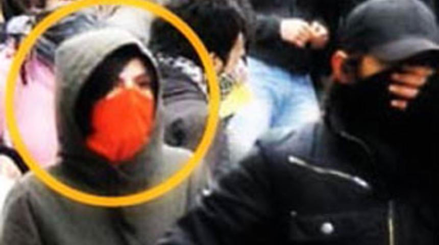 Kızını &ouml;rg&uuml;tten alamayan babanın isyanı