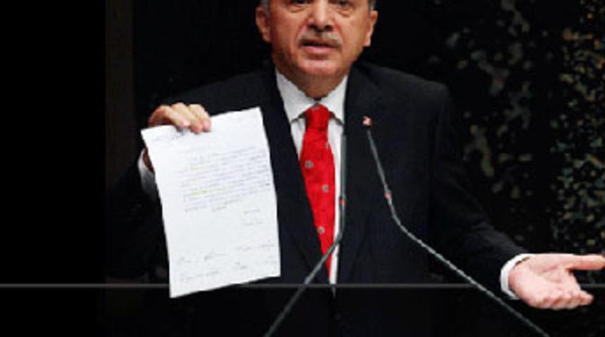 Erdoğan, Dersim belgelerini a&ccedil;ıkladı