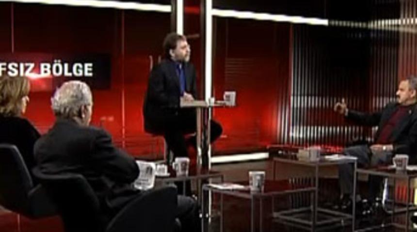 Ahmet Hakan'ın dili tutuldu!