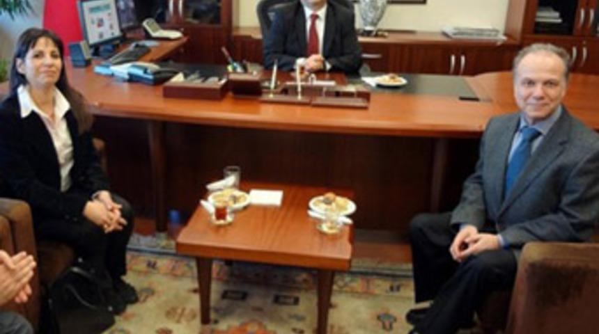 Bu kez İsrail konsolosu 'alçak koltuk'ta